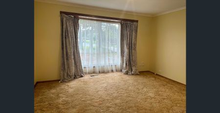 3 BEDROOM HOME - Photo 3