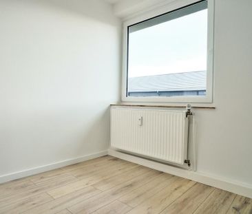 1,5 Zimmer mit riesigem Balkon - offen - Photo 3