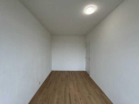 Te huur: Huis Vlaardingerdijk in Schiedam - Foto 1