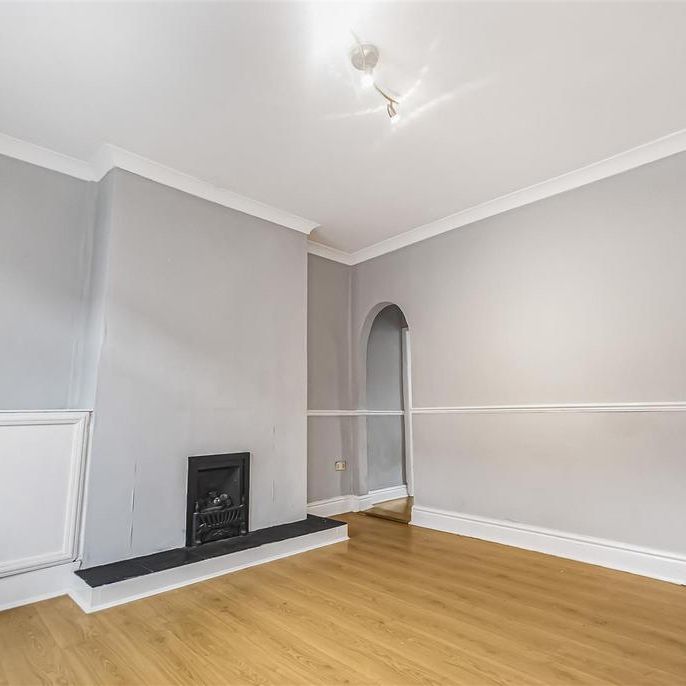 2 bedroom house to rent - Photo 1