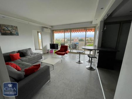 Appartement à louer 4 pièces 78.87m² - Photo 4