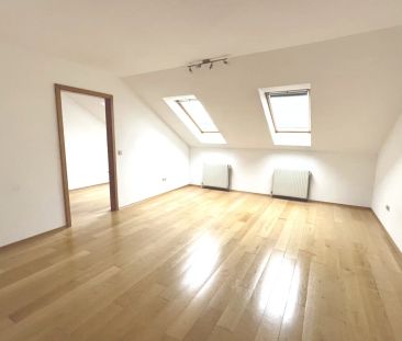 2,5-Zimmer Dachgeschoßwohnung inkl. Heizung - Photo 2