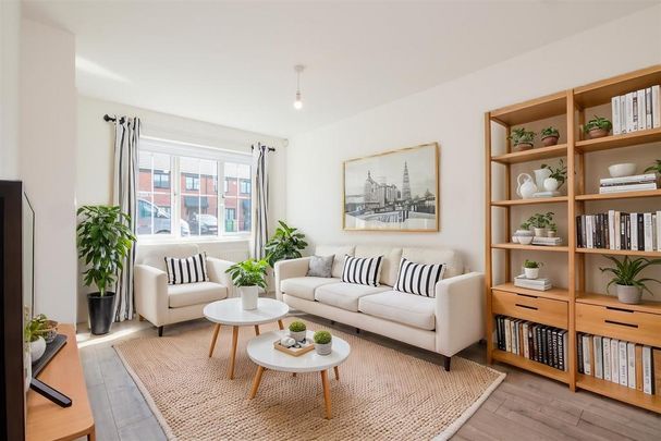 2 bedroom terraced house to rent - Photo 1