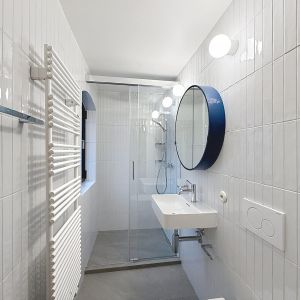 Beaucoup de charme pour cet appartement neuf de 60 m2 environ, en triplex sur cour. - Photo 2