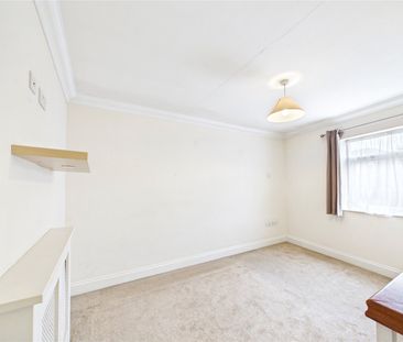 Albert Street, Colchester, Essex, CO1 1RU - Photo 2