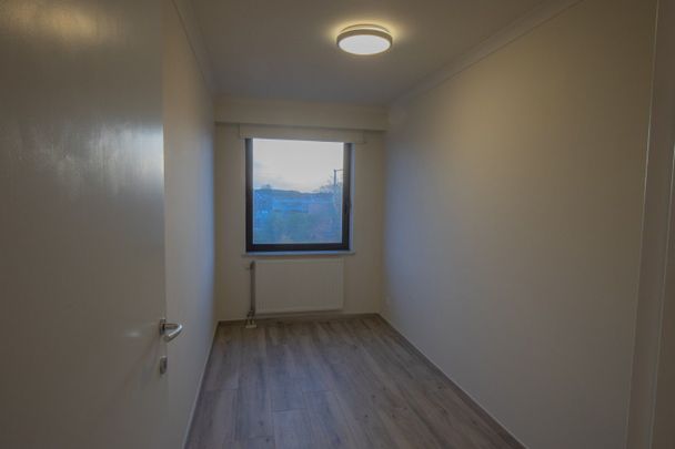 Vernieuwd appartement op TOPLOCATIE met garage als een privé stadstuin! - Foto 1