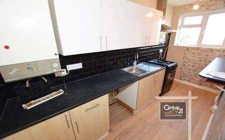 |ref. |, Broadlands Road, Southampton, SO17 - Photo 4