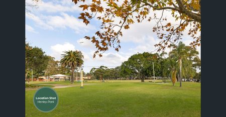 Private Two-Bedroom Self-Contained Villa/Granny Flat - Photo 2