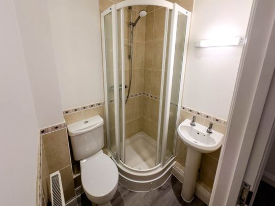 Weston-super-Mare, North Somerset - Photo 1