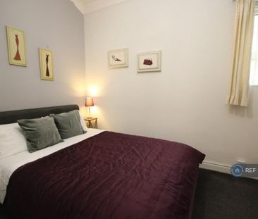 1 bedroom flat to rent - Photo 6