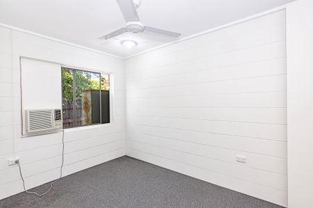 5/13 Cowley Street, West End QLD 4810 - Apartment For Rent | Domain - Photo 2