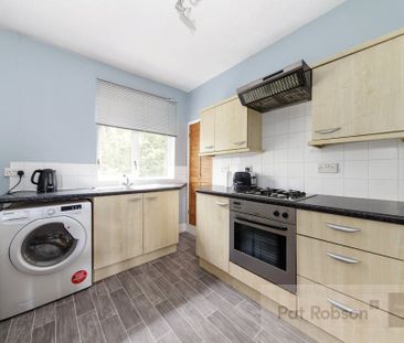 Wych Elm Crescent, Newcastle Upon Tyne - Photo 2