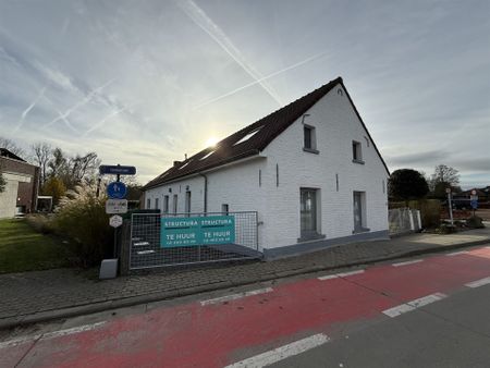 Landelijk gelegen driegevelwoning - Photo 2