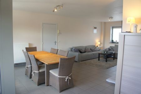 Ruim duplex appartement te huur in Zwevegem - Photo 5