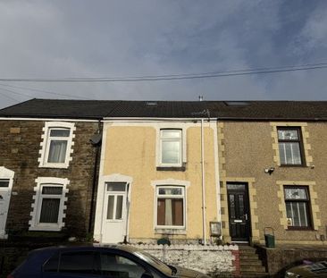 Clydach Road, Swansea, SA6 - Photo 4