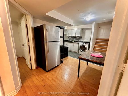 54 Emcarr Drive #BSMT - Photo 3