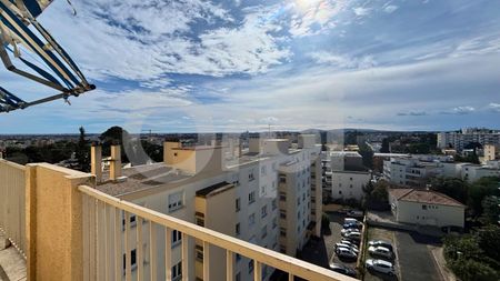 Location Appartement 5 pièces 87m² MONTPELLIER 34000 - Photo 5