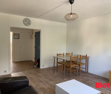 Location Appartement 5 pièces 91m² RENNES 35000 - Photo 1