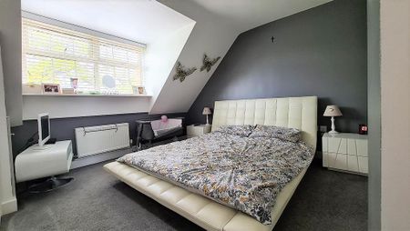 3 bedroom end of terrace house to rent - Photo 5