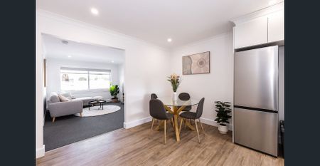 Fully Furnished Modern Apartment - Photo 4