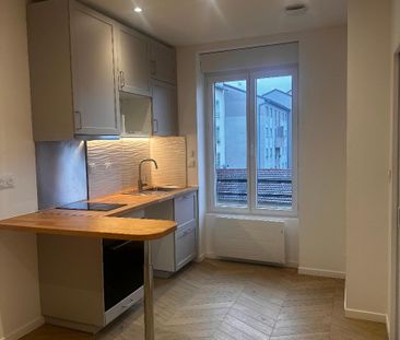 Location Appartement 2 pièces 23m² LYON 6ème - Photo 1