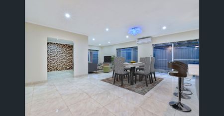 READY TO MOVE IN - AVAILABLE IN CARRAMAR - Photo 4