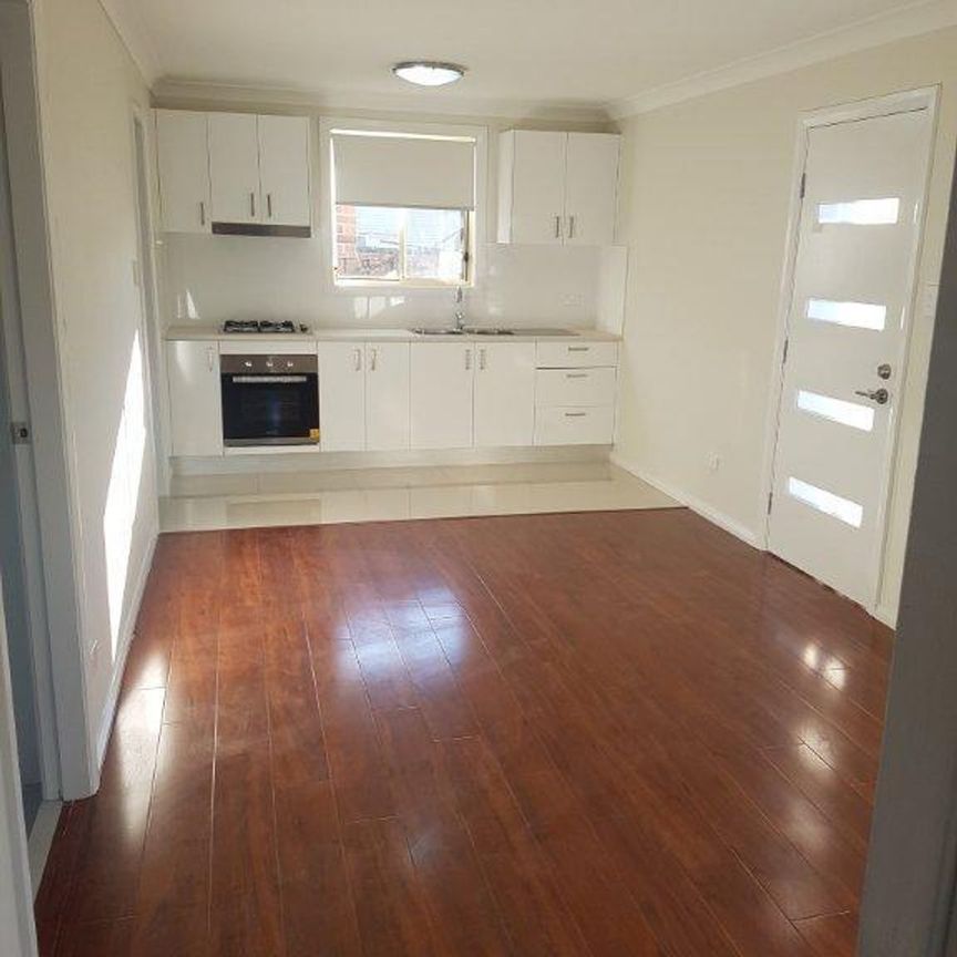 3 Bedroom Granny Flat - Photo 1