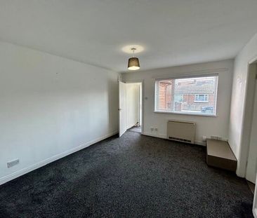 Euston Grove, Prenton - Photo 4