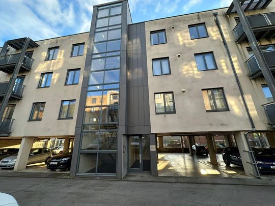 2 bedroom apartment to rent - Photo 1