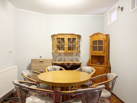 Studio de inchiriat in Piata Unirii din Oradea - Fotografie 2