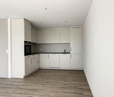 Joli appartement de 2.5 pièces au rez-inférieur - Foto 2