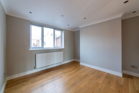 2 bed apartment to rent in The Drive, Gosforth, NE3 - Photo 2