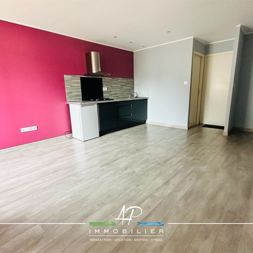 Location Appartement 1 pièce 28m² GRAY 70100 - Photo 2