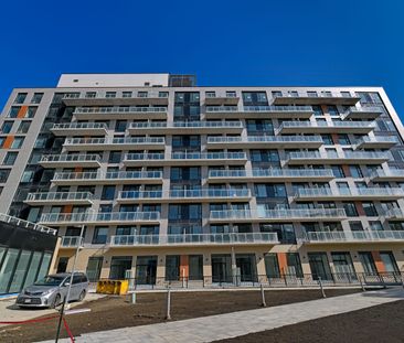 For Lease - 6 David Eyer Road Unit# 806, Richmond Hill, Ontario - Photo 2