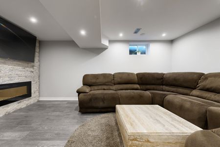 For Lease - 54 Oakmount Crescent, Vaughan, Ontario - Photo 4