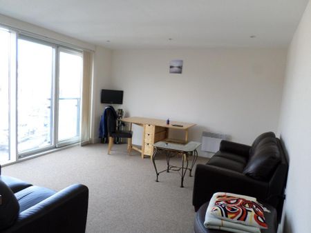 1 bedroom flat to rent - Photo 3