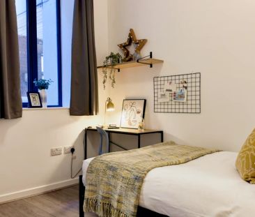 Flat 8 - 4 Bedroom House - Photo 5