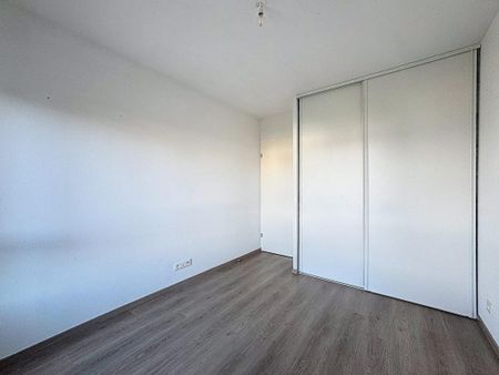 Location Appartement 3 pièces 65m² AJACCIO 20000 - Photo 4