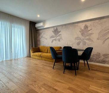 Apartament de inchirat 2 camere in One Cotroceni /Parcare inclusa - Photo 2