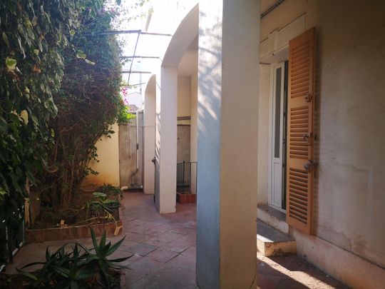 HYERES - T2 44 m² rez de jardin + TERRASSE de 32.38 m² + CAVE - Photo 1