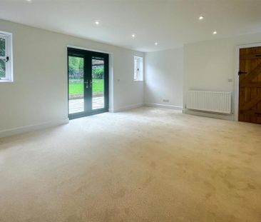 4 bedroom barn conversion to rent - Photo 4