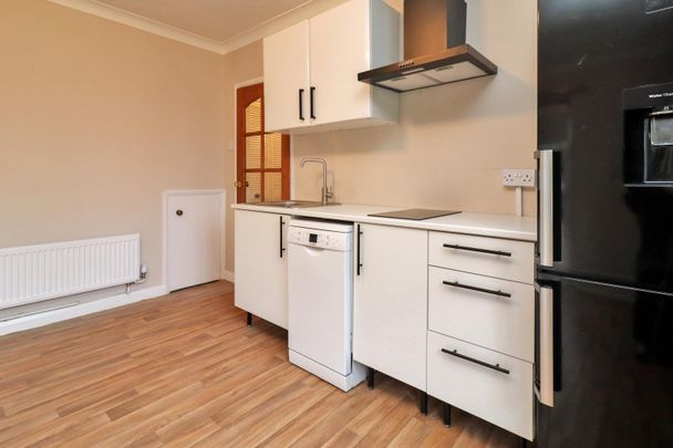 Sheepcot Lane, Watford, Hertfordshire, WD25 - Photo 1