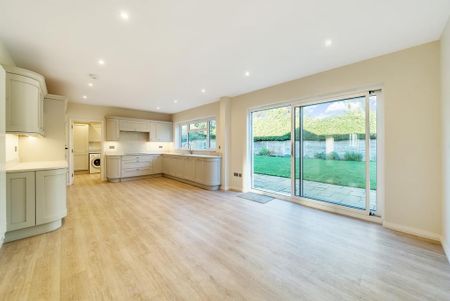 3 bedroom bungalow to rent - Photo 3