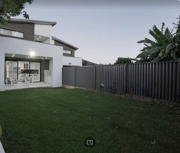 75a Evans Rd, Dundas Valley NSW 2117 - House For Rent | Domain - Photo 6