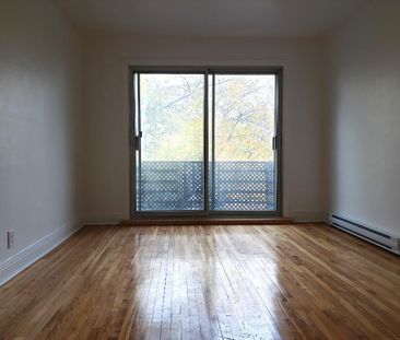 Renovated Condo-Style 4½ – Côte-des-Neiges - Photo 4