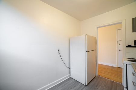 For Lease - 2309 Lake Shore Boulevard Unit# 407, Toronto, Ontario - Photo 4