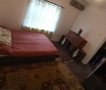 Închiriez casa la curte - Fotografie 5