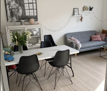 Velholdt lejlighed i flot murstensejendom i hjertet af Randers - Foto 2 | Rentumo
