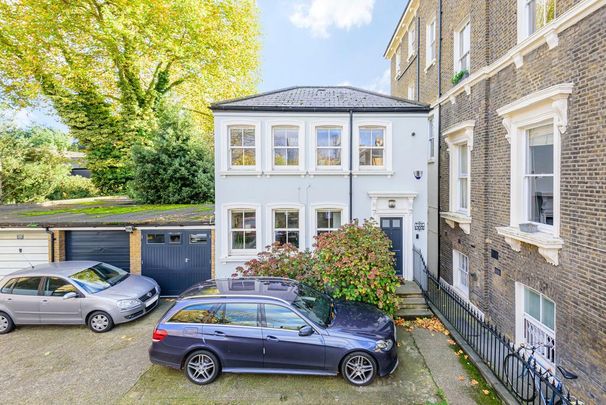 2 bedroom townhouse to rent - Photo 1