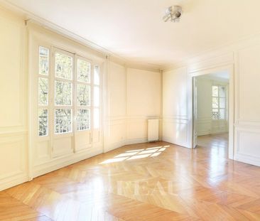 Appartement • Gros Caillou - Photo 1